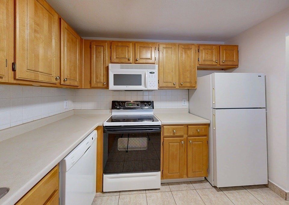 1st image of 32 Whites Ave #D22