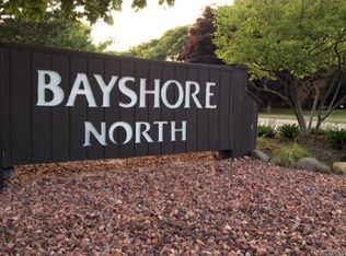 48295 Bayshore Dr #37, Van Buren Township, MI