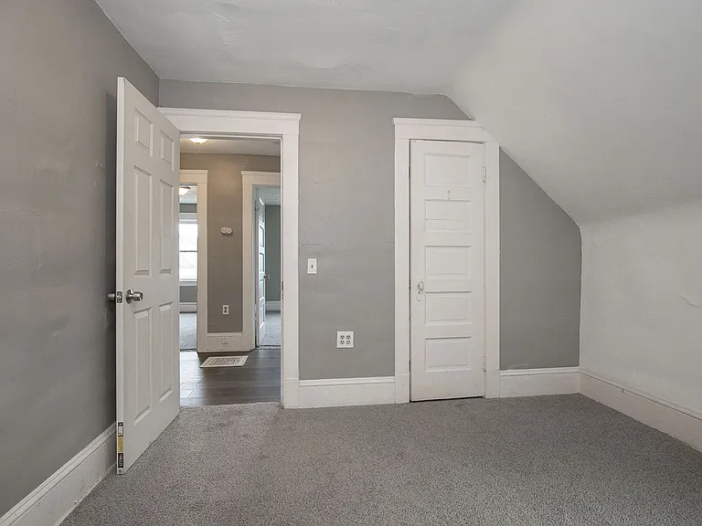 7411 Brinsmade Ave — Photo 22