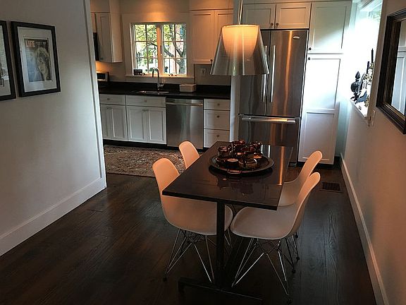 5th image of 24 Rochester St