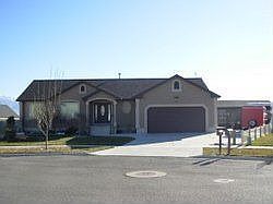 1st image of 818 N Joshua Dr