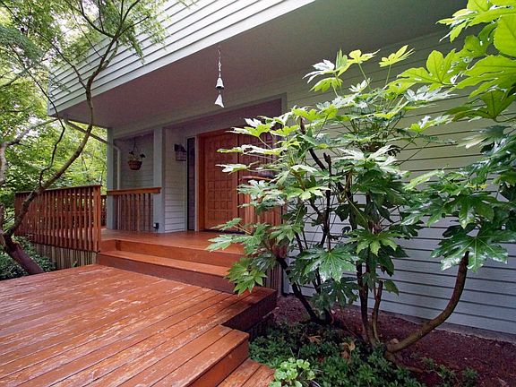 2nd image of 6122 75th Ave NW