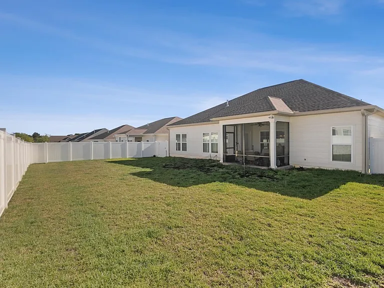 318 Oconee Dr — Photo 11