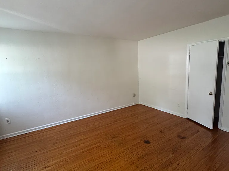 76 Fetters Mill Sq #1A — Photo 6