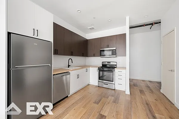 Rented by The KCI Group | media 16