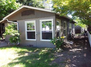 707 SW I St, Grants Pass, OR 97526