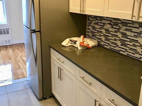 5th image of 6555 Broadway APT 6H