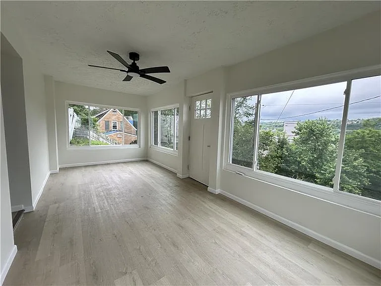 863 Highland St #3 — Photo 2