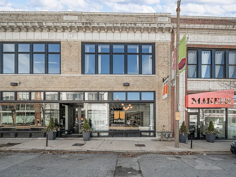 3010 Locust St #208 — Photo 1