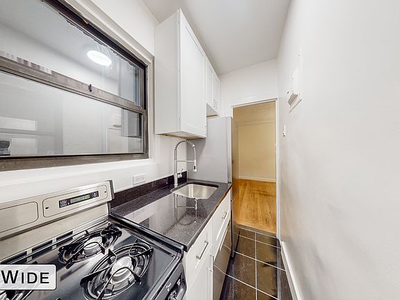 4th image of 54 W 106th St APT 4D
