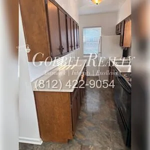 3 bed, 1.0 bath, 1750 sqft, $1,495 — Photo 2