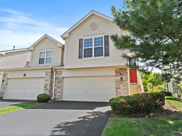2330 Georgetown Cir, Aurora, IL 60503
