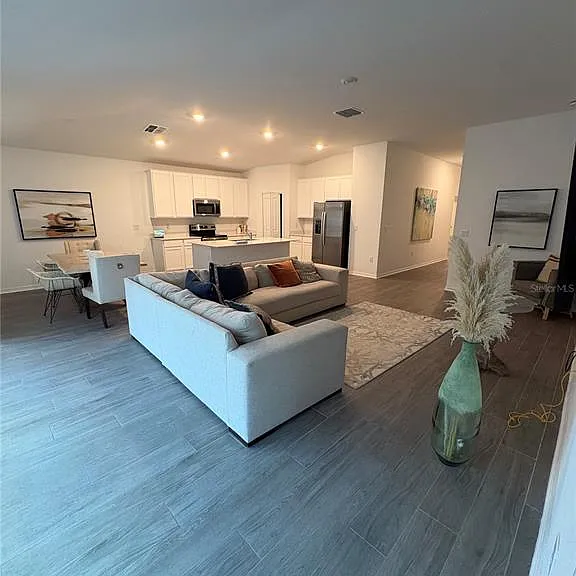 309 Singing Sands Cir — Photo 14