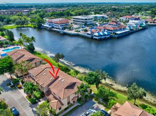 6795 Via Regina, Boca Raton, FL 33433