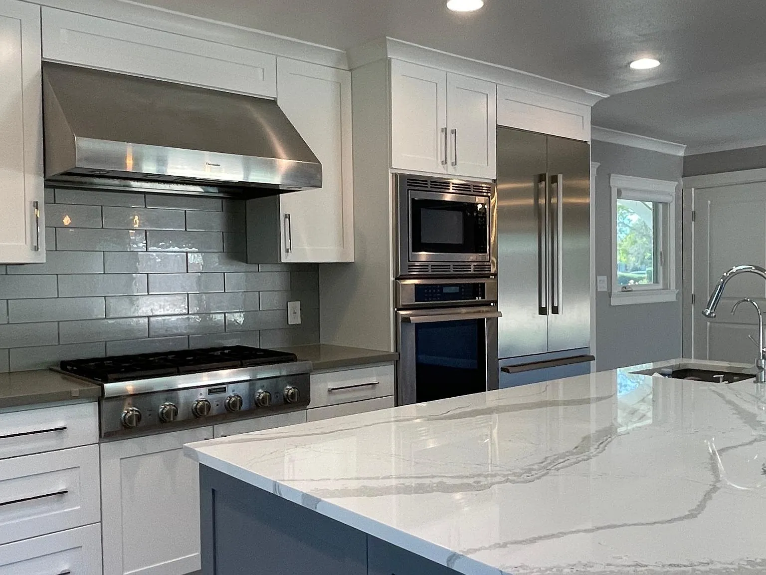 10197 Colby Ave — Photo 2