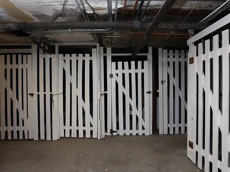 439 W Melrose St #B4 — Photo 20