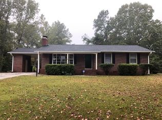 105 Cherry Ct, Greenwood, SC 29646