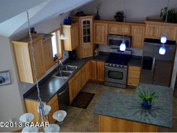 3rd image of 3223 Crimson Dr NW