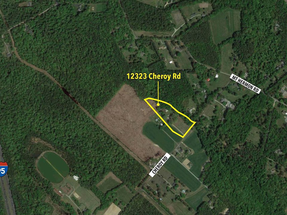 2nd image of 12323 Cheroy Rd
