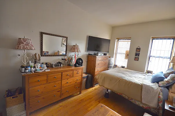 Rented by Swythe, Inc. | media 12