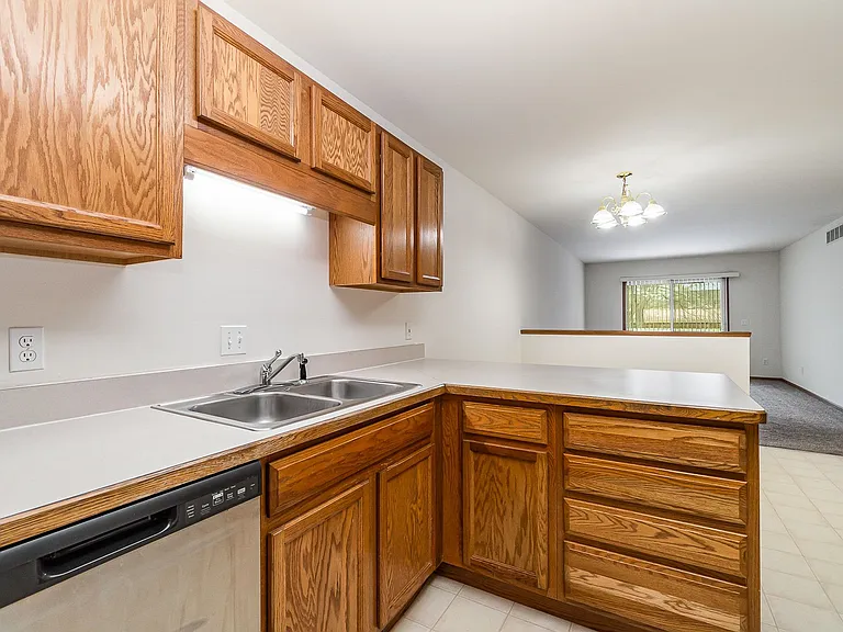 2428 Morning Dawn Dr — Photo 11