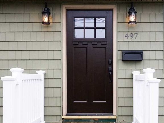 3rd image of 497 N Putnam Ave