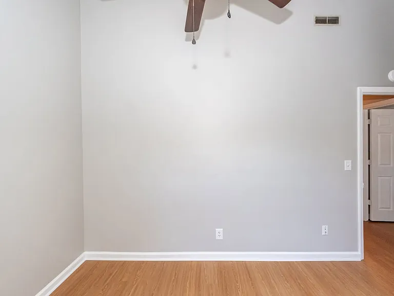 1441 Swamp Angel Ct — Photo 11