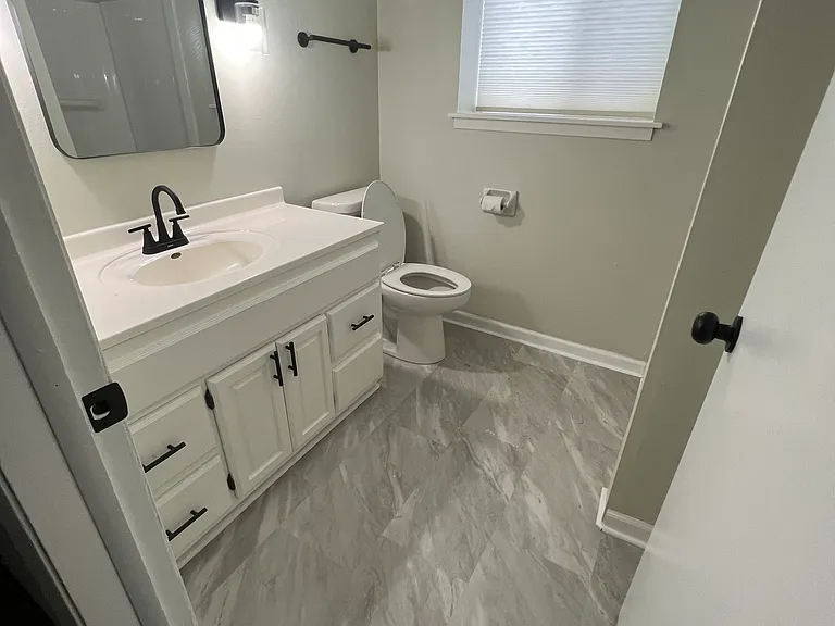5218 Biscayne Ave — Photo 2