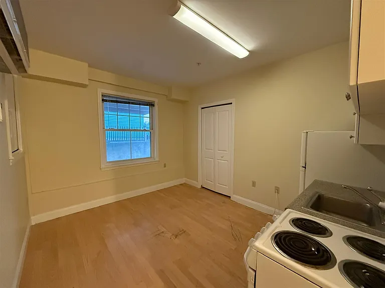 21 Brookline St #111 — Photo 2