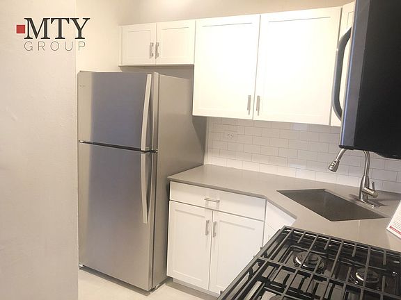 2nd image of 3333 Broadway APT E9f