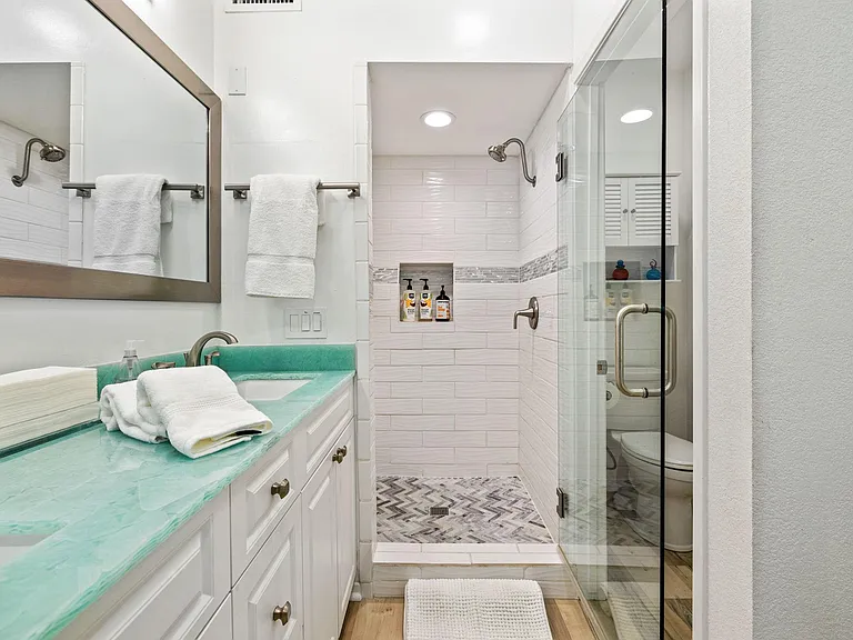 49075 Mariposa Dr — Photo 15
