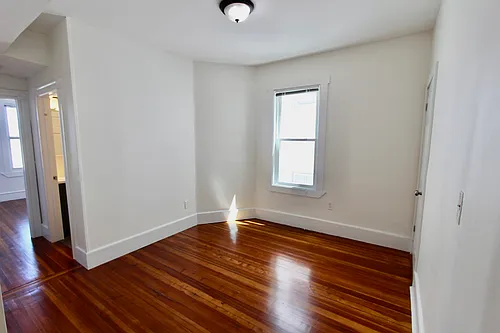 299 Lexington St Photo 1 299 Lexington St Photo 1