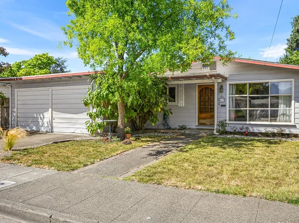 613 Ashbury Avenue, Santa Rosa, CA 95404