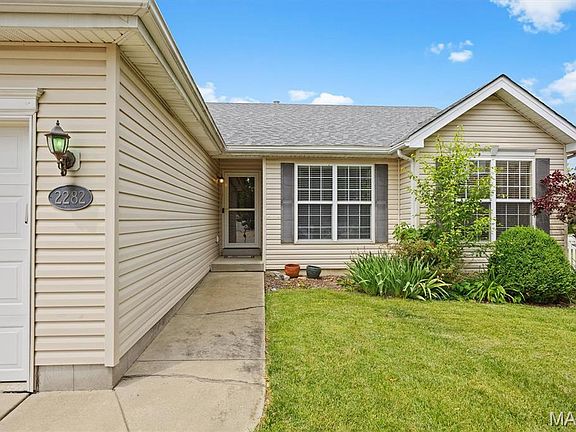 2nd image of 2282 Haverford Ct