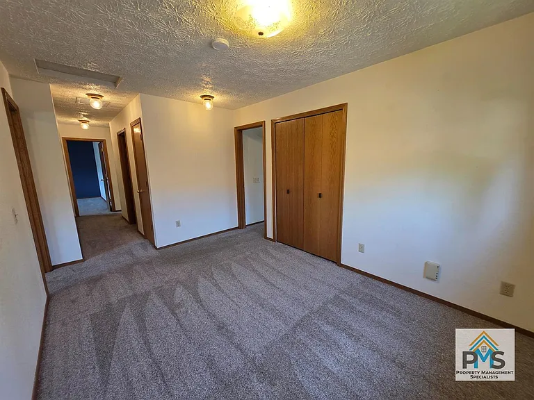 8991 Rendon Dr — Photo 16