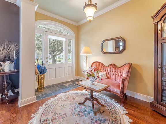 5th image of 233 Plantation Ridge Ln
