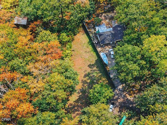 5th image of 175 Wildwood Dr