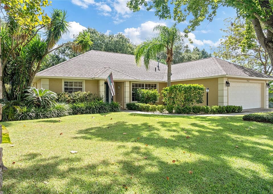 1st image of 901 FOREST HILL DRIVE