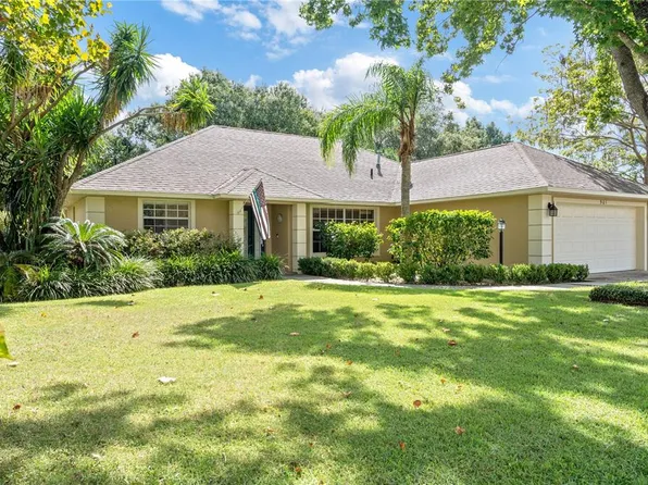 901 Forest Hill Dr, Minneola, FL 34715