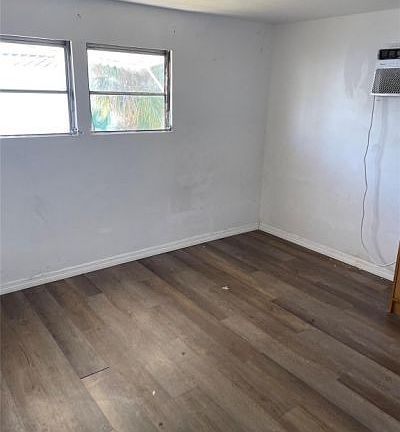 4th image of 8508 SW 16th Ct