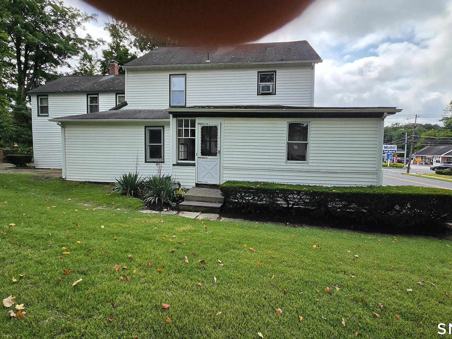 1 bed, 1.0 bath, 700 sqft, $1,800 — Photo 2