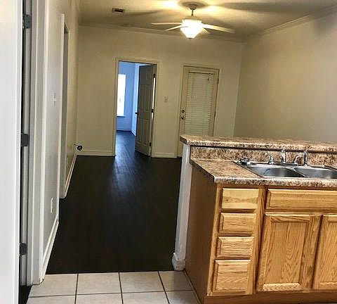 5th image of 12526 Red Fox Dr #A