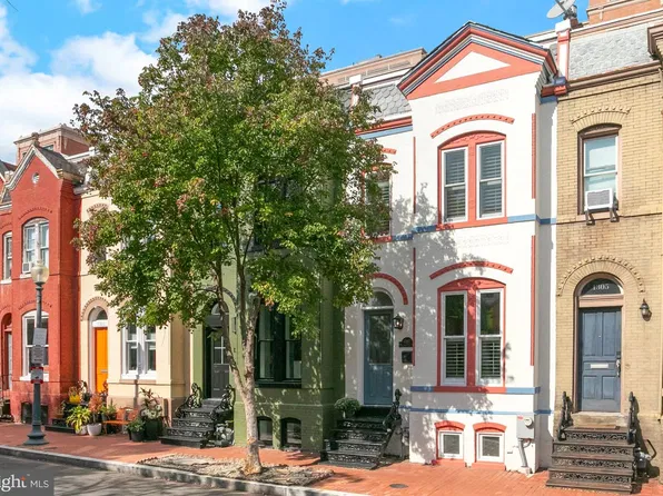 1307 Wallach Pl NW, Washington, DC 20009