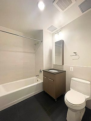 3rd image of 3150 14th St APT 4D