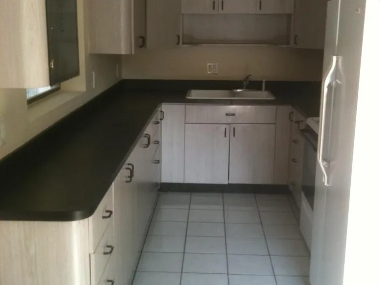 2105 Monroe Ter — Photo 11