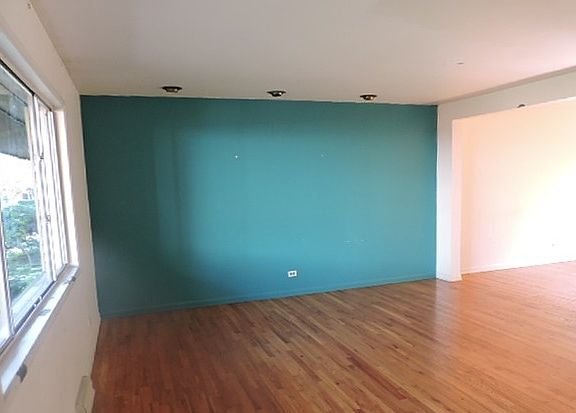 5th image of 7054 Carol Ave