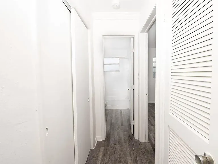 7720 N Miami Ave #106 — Photo 8