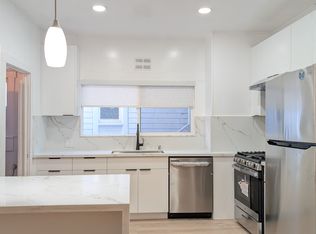 37 Park Ave, Venice, CA 90291
