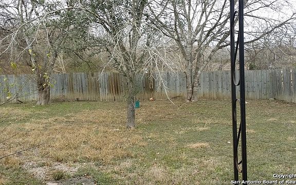 3rd image of 2911 Dasa Leo Dr