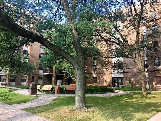 Rented by Bruma Realty LLC | media 4